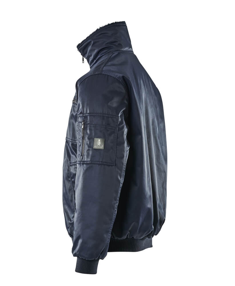 00516-620-01_P08_1000pxweb Pilot Jacket